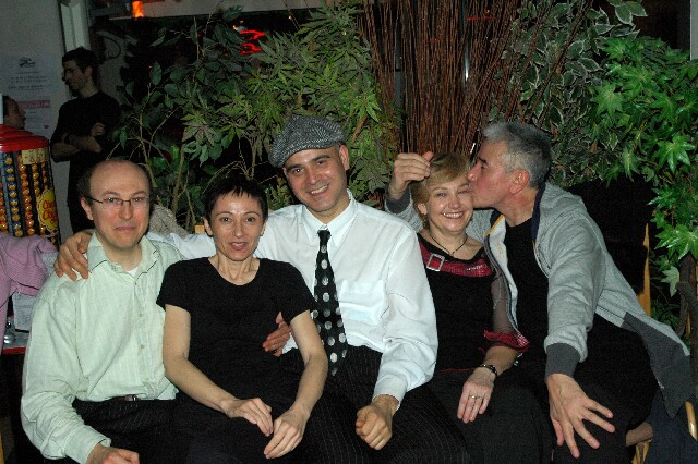 min 2006 02 12 agora 094